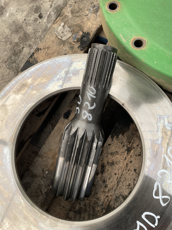 John Deere 8110 8120 8210 9120 9220 - półoś granat R157057 R111450 R157061 R157059 - Palier para Maquinaria agrícola: foto 1 John Deere 8110 8120 8210 9120 9220 - półoś granat R157057 R111450 R157061 R157059 - Palier para Maquinaria agrícola: foto 1