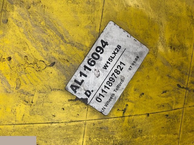 John Deere - Felga 15x28 - Llanta para Maquinaria agrícola: foto 3 John Deere - Felga 15x28 - Llanta para Maquinaria agrícola: foto 3