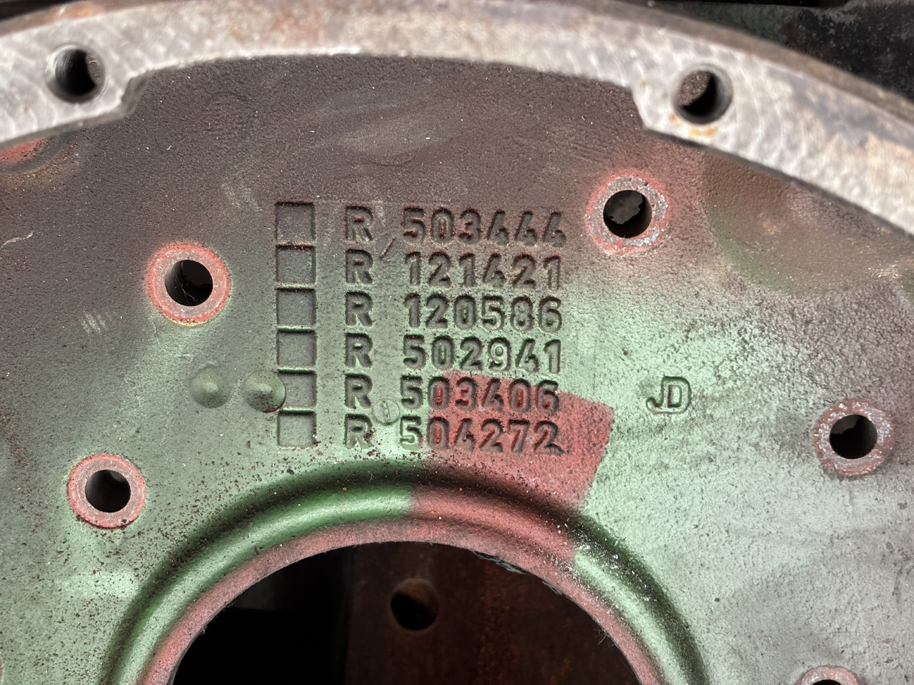 John Deere R503444 R121421 R120586 502941 R503406 R504272 Obudowa Koła Zamachowego - Volante de inercia para Maquinaria agrícola: foto 2 John Deere R503444 R121421 R120586 502941 R503406 R504272 Obudowa Koła Zamachowego - Volante de inercia para Maquinaria agrícola: foto 2