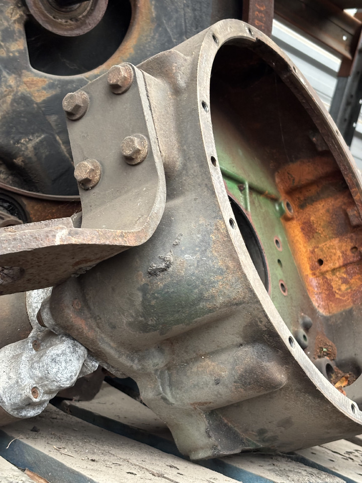 John Deere R503444 R121421 R120586 502941 R503406 R504272 Obudowa Koła Zamachowego - Volante de inercia para Maquinaria agrícola: foto 3 John Deere R503444 R121421 R120586 502941 R503406 R504272 Obudowa Koła Zamachowego - Volante de inercia para Maquinaria agrícola: foto 3