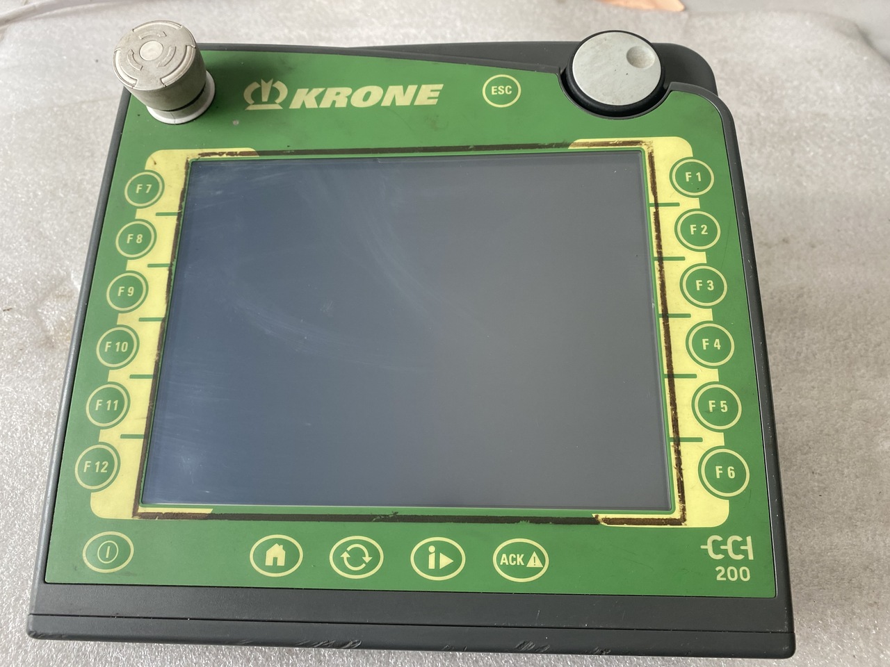 Krone 200809846 CCI-100/200 Terminal (200809844, 200809830, 200809842, 200809832, 200809846) - Sistema de navegación para Maquinaria agrícola: foto 1 Krone 200809846 CCI-100/200 Terminal (200809844, 200809830, 200809842, 200809832, 200809846) - Sistema de navegación para Maquinaria agrícola: foto 1