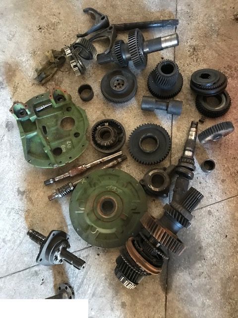 Massey Ferguson Dyna 6 - Skrzynia - Caja de cambios para Maquinaria agrícola: foto 4 Massey Ferguson Dyna 6 - Skrzynia - Caja de cambios para Maquinaria agrícola: foto 4