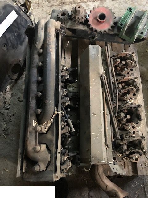 Mercedes OM 502 kolektor wydechowy A5421420301 - Colector de escape para Maquinaria agrícola: foto 2 Mercedes OM 502 kolektor wydechowy A5421420301 - Colector de escape para Maquinaria agrícola: foto 2