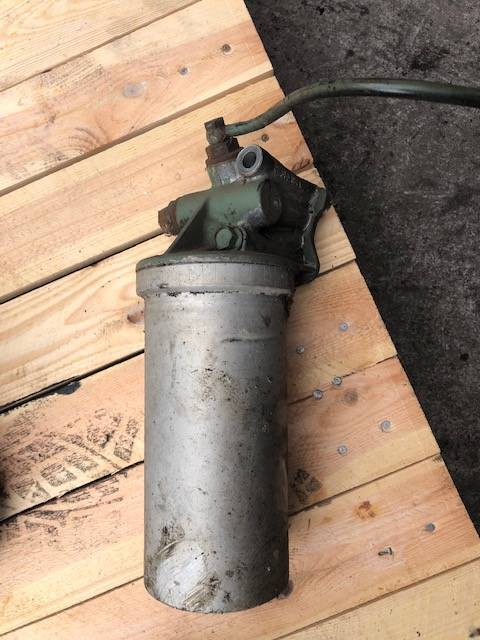 Mercedes Om 352 - Pokrywa Zaworowa - Motor y piezas para Maquinaria agrícola: foto 1 Mercedes Om 352 - Pokrywa Zaworowa - Motor y piezas para Maquinaria agrícola: foto 1