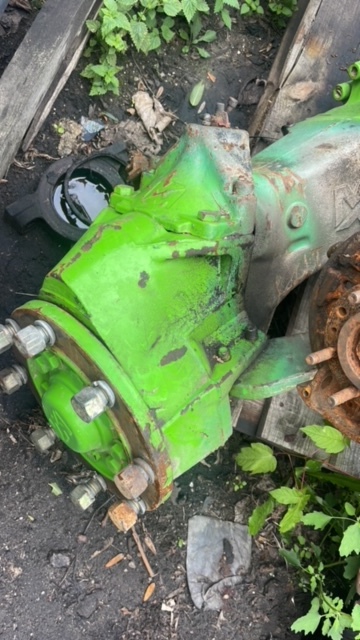 Merlo - Zwolnica | Zwrotnica | Obudowa | Półoś - Palier para Maquinaria agrícola: foto 1 Merlo - Zwolnica | Zwrotnica | Obudowa | Półoś - Palier para Maquinaria agrícola: foto 1