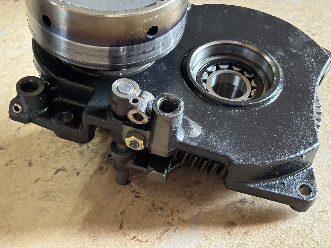 New Holland 6080 Napęd WOM 5197553 87308746 47131256 5197546 87315409 - Transmisión para Maquinaria agrícola: foto 3 New Holland 6080 Napęd WOM 5197553 87308746 47131256 5197546 87315409 - Transmisión para Maquinaria agrícola: foto 3