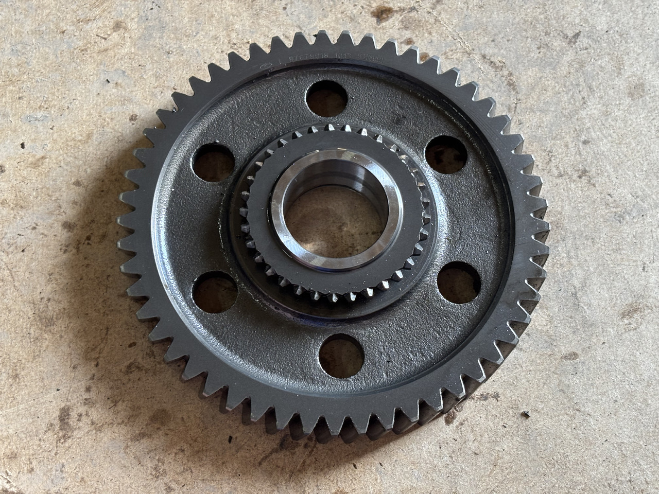 New Holland T6030 6050 6070 6080 6090 Koło Zębate 87678018 - Transmisión para Maquinaria agrícola: foto 1 New Holland T6030 6050 6070 6080 6090 Koło Zębate 87678018 - Transmisión para Maquinaria agrícola: foto 1