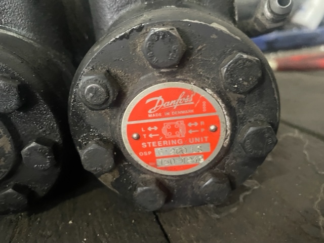 Orbitrol Massey Ferguson - Dirección para Camión: foto 4 Orbitrol Massey Ferguson - Dirección para Camión: foto 4