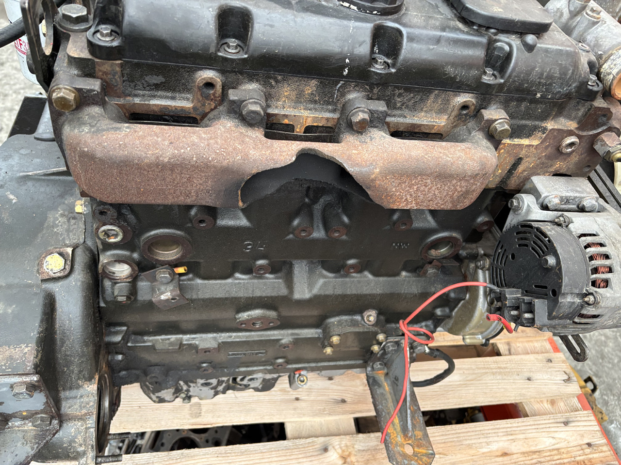 PERKINS 1104.40 JCB ZX RE38103 U321308N Silnik 2158/2000 CZĘŚCI - Motor para Maquinaria de construcción: foto 2 PERKINS 1104.40 JCB ZX RE38103 U321308N Silnik 2158/2000 CZĘŚCI - Motor para Maquinaria de construcción: foto 2