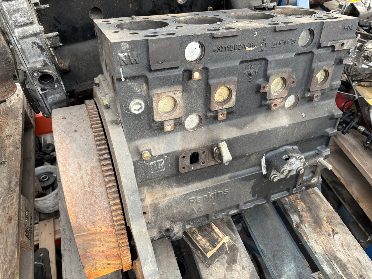 Perkins 1004 1004-40T Silnik Blok Silnika Koło Zamachowe Wał CZĘŚCI 3711DO2A/8 - Volante de inercia para Maquinaria agrícola: foto 3 Perkins 1004 1004-40T Silnik Blok Silnika Koło Zamachowe Wał CZĘŚCI 3711DO2A/8 - Volante de inercia para Maquinaria agrícola: foto 3