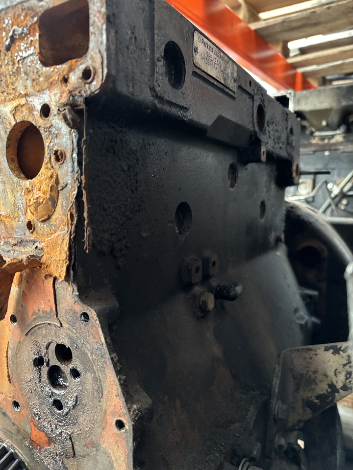 Perkins 1985/2300 Silnik Blok Koło Zamachowe Wał Miska Olejowa CZĘŚCI - Volante de inercia para Maquinaria agrícola: foto 5 Perkins 1985/2300 Silnik Blok Koło Zamachowe Wał Miska Olejowa CZĘŚCI - Volante de inercia para Maquinaria agrícola: foto 5