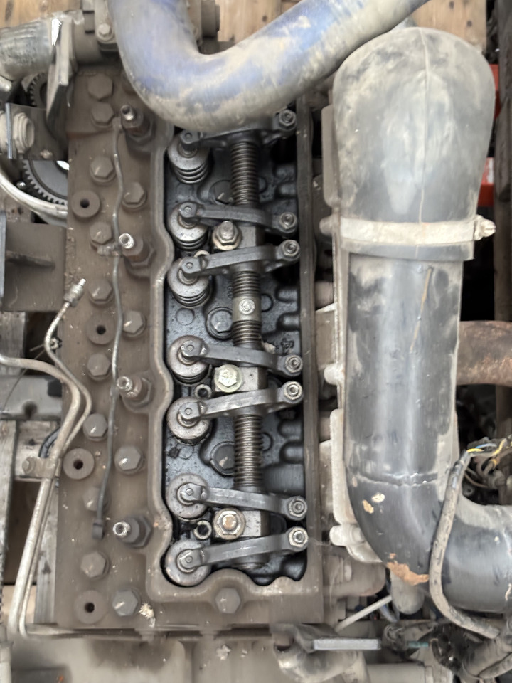 Perkins AP - 1004.40 AR, AS - 1004.42 Silnik Kolektor Miska Olejowa Klawiatura CZĘŚCI - Motor y piezas para Maquinaria de construcción: foto 2 Perkins AP - 1004.40 AR, AS - 1004.42 Silnik Kolektor Miska Olejowa Klawiatura CZĘŚCI - Motor y piezas para Maquinaria de construcción: foto 2