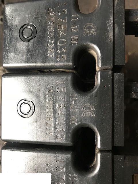 Sauer Danfoss - Cewki Proporcjonalne Rozdzielacz Elektrozawory - Sistema eléctrico para Maquinaria agrícola: foto 5 Sauer Danfoss - Cewki Proporcjonalne Rozdzielacz Elektrozawory - Sistema eléctrico para Maquinaria agrícola: foto 5