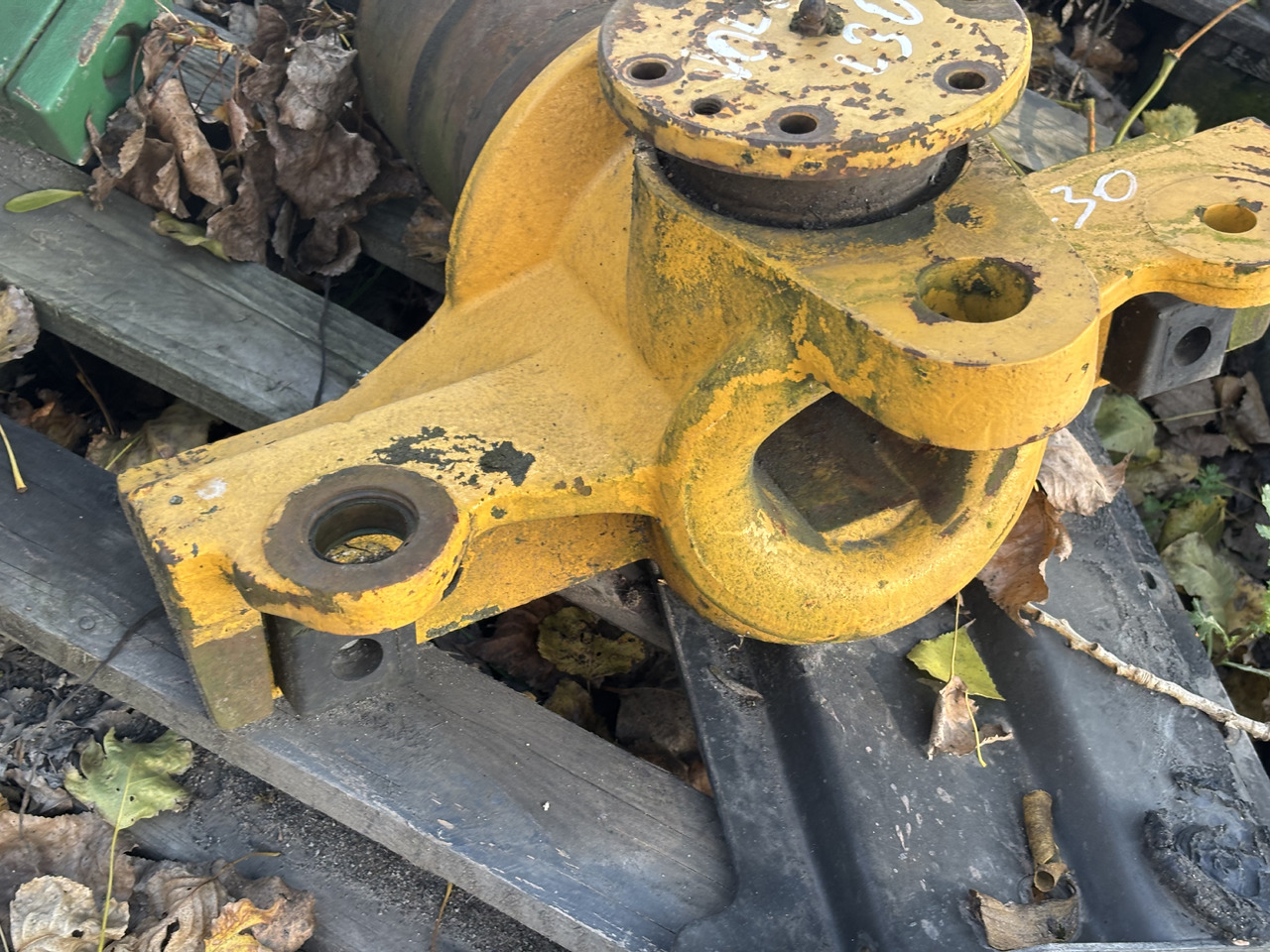 VOLVO L30 Przegub Łącznika Ramy Support Łącznik - Bastidor/ Chasis para Equipo de manutención: foto 2 VOLVO L30 Przegub Łącznika Ramy Support Łącznik - Bastidor/ Chasis para Equipo de manutención: foto 2