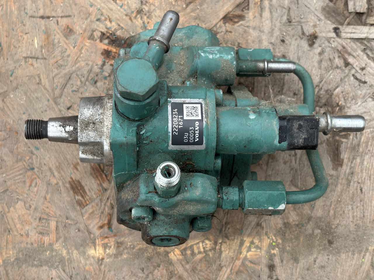 VOLVO Pompa wysokiego ciśnienia 22208234 - Bomba de combustible para Camión: foto 1 VOLVO Pompa wysokiego ciśnienia 22208234 - Bomba de combustible para Camión: foto 1