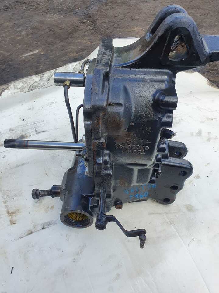 Mangueta para Maquinaria agrícola Valtra T130  - Zwolnica - Zwrotnica - Półoś - Skrzynia - Silnik - Siłowniki - Tylny WOM: foto 7