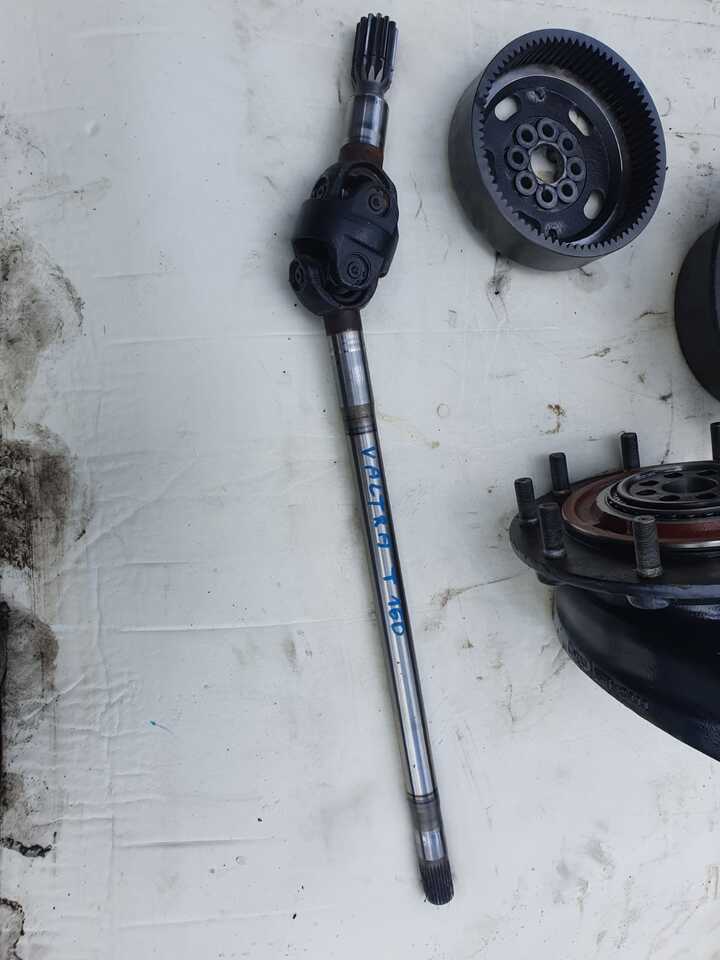 Mangueta para Maquinaria agrícola Valtra T130  - Zwolnica - Zwrotnica - Półoś - Skrzynia - Silnik - Siłowniki - Tylny WOM: foto 12