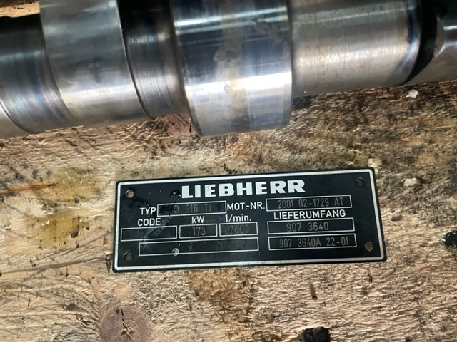 Wałek rozrządu M20 Liebherr D906/D916/D926 9882651 - Árbol de levas para Maquinaria agrícola: foto 4 Wałek rozrządu M20 Liebherr D906/D916/D926 9882651 - Árbol de levas para Maquinaria agrícola: foto 4