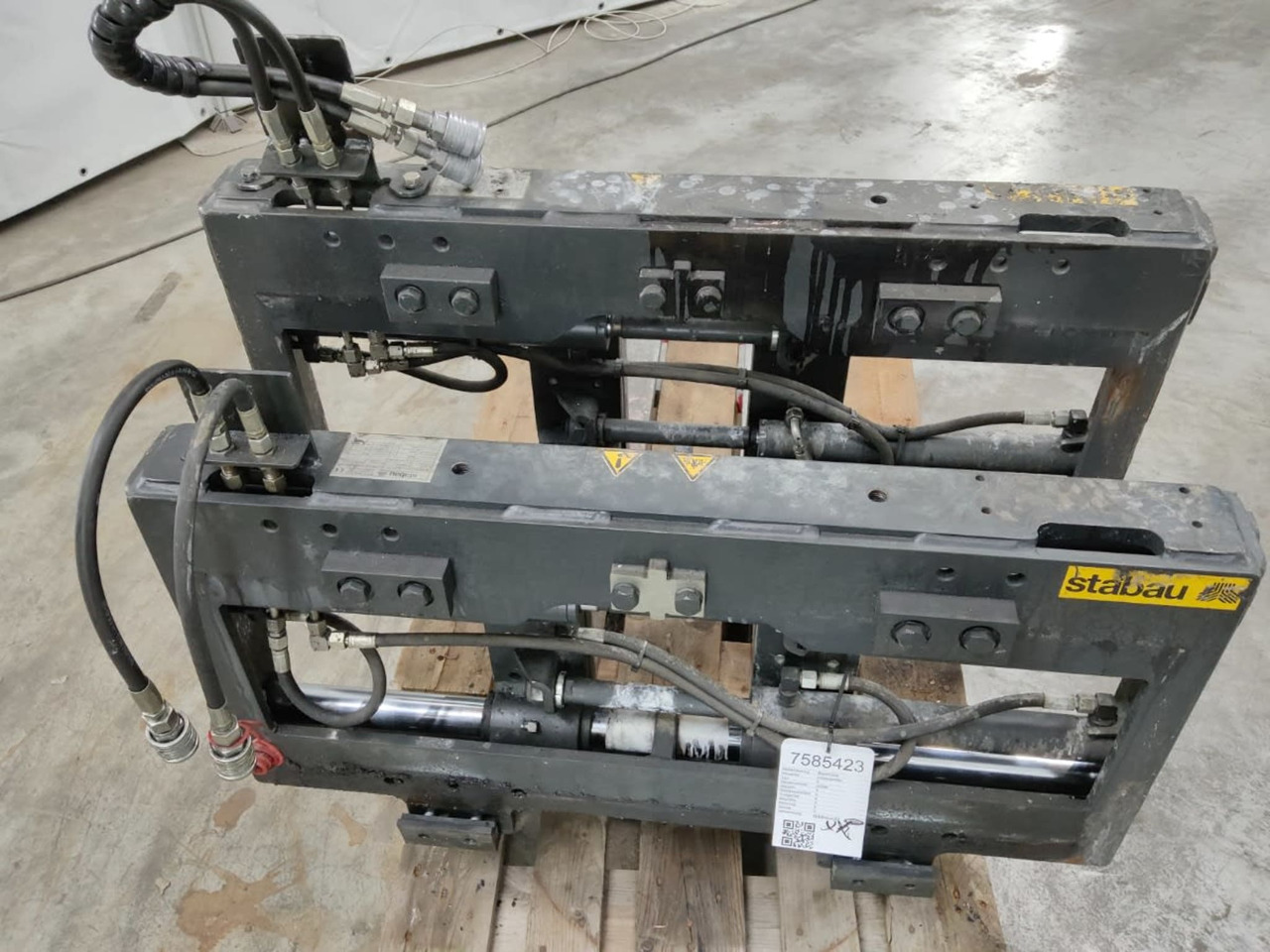 Attachment Package: 2 pcs. Fork positioner FEM 2 - Implemento para Equipo de manutención: foto 3 Attachment Package: 2 pcs. Fork positioner FEM 2 - Implemento para Equipo de manutención: foto 3