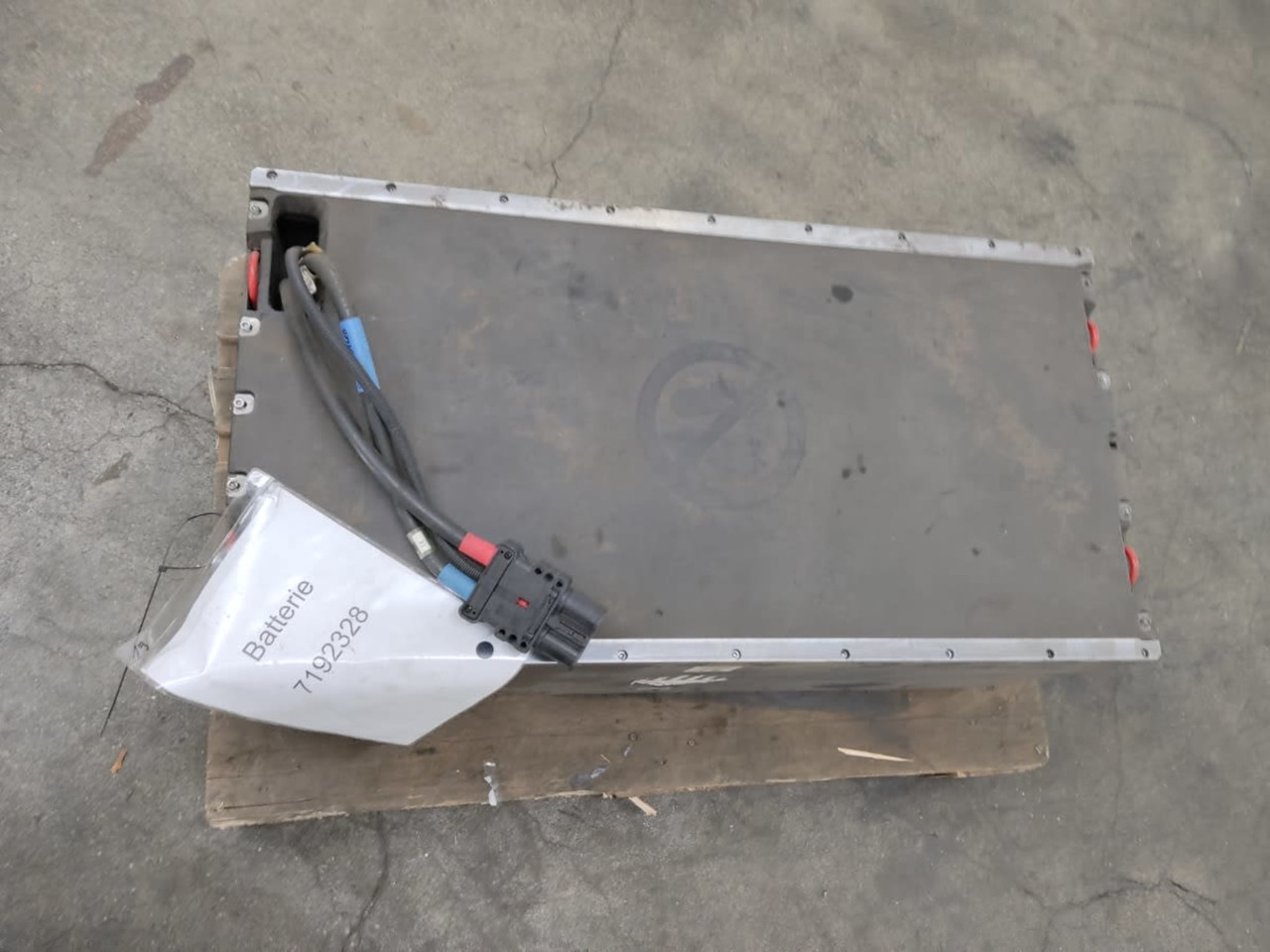 Battery 48V 268Ah/LiIon - Implemento para Equipo de manutención: foto 3 Battery 48V 268Ah/LiIon - Implemento para Equipo de manutención: foto 3