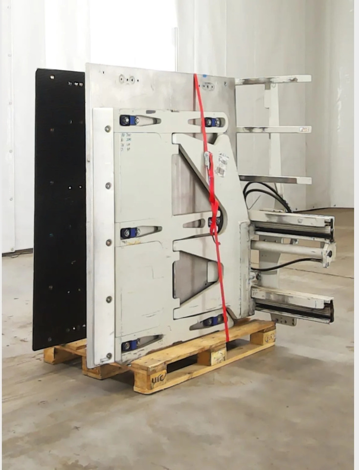 Cascade Ballenklammer - Implemento para Equipo de manutención: foto 1 Cascade Ballenklammer - Implemento para Equipo de manutención: foto 1