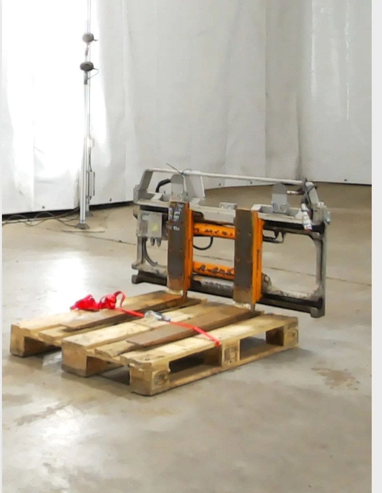 Durwen RZV16G - Implemento para Equipo de manutención: foto 1 Durwen RZV16G - Implemento para Equipo de manutención: foto 1