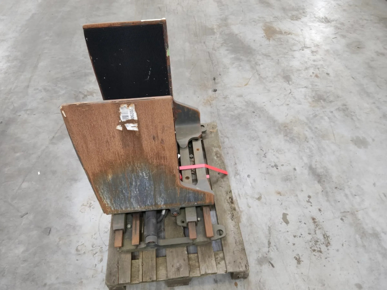 Kaup 1.5T403 - Implemento para Equipo de manutención: foto 3 Kaup 1.5T403 - Implemento para Equipo de manutención: foto 3