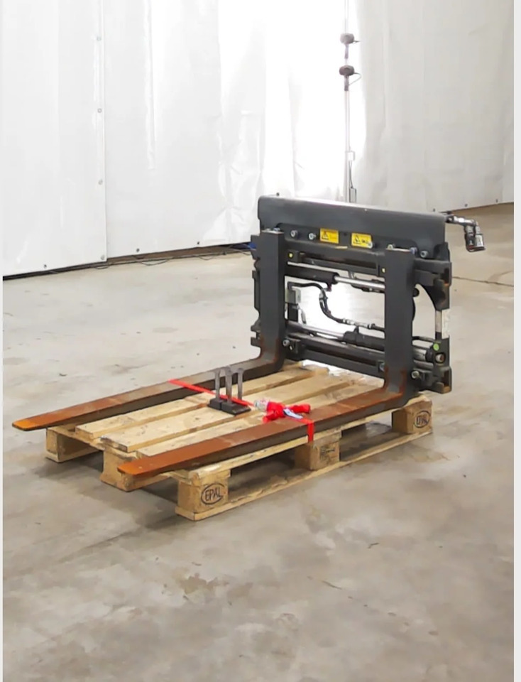 Kaup 2T466B - Implemento para Equipo de manutención: foto 1 Kaup 2T466B - Implemento para Equipo de manutención: foto 1