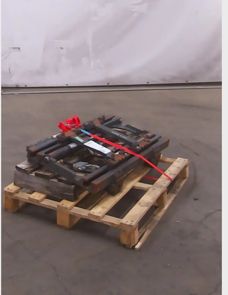 Kaup Fork positioner - Implemento para Equipo de manutención: foto 3 Kaup Fork positioner - Implemento para Equipo de manutención: foto 3