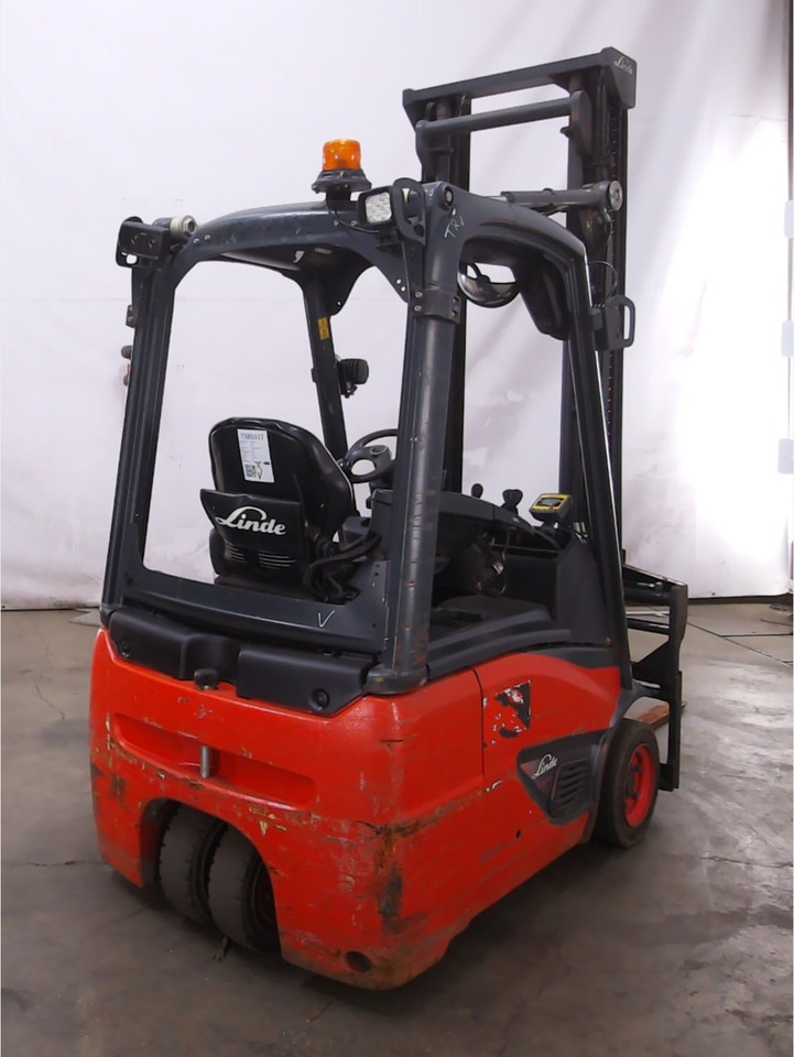 Linde E16C-02 - Carretilla elevadora eléctrica: foto 3 Linde E16C-02 - Carretilla elevadora eléctrica: foto 3