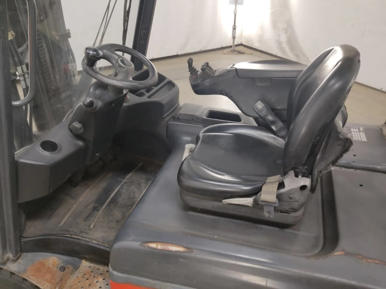 Linde E30L-01 - Carretilla elevadora eléctrica: foto 3 Linde E30L-01 - Carretilla elevadora eléctrica: foto 3