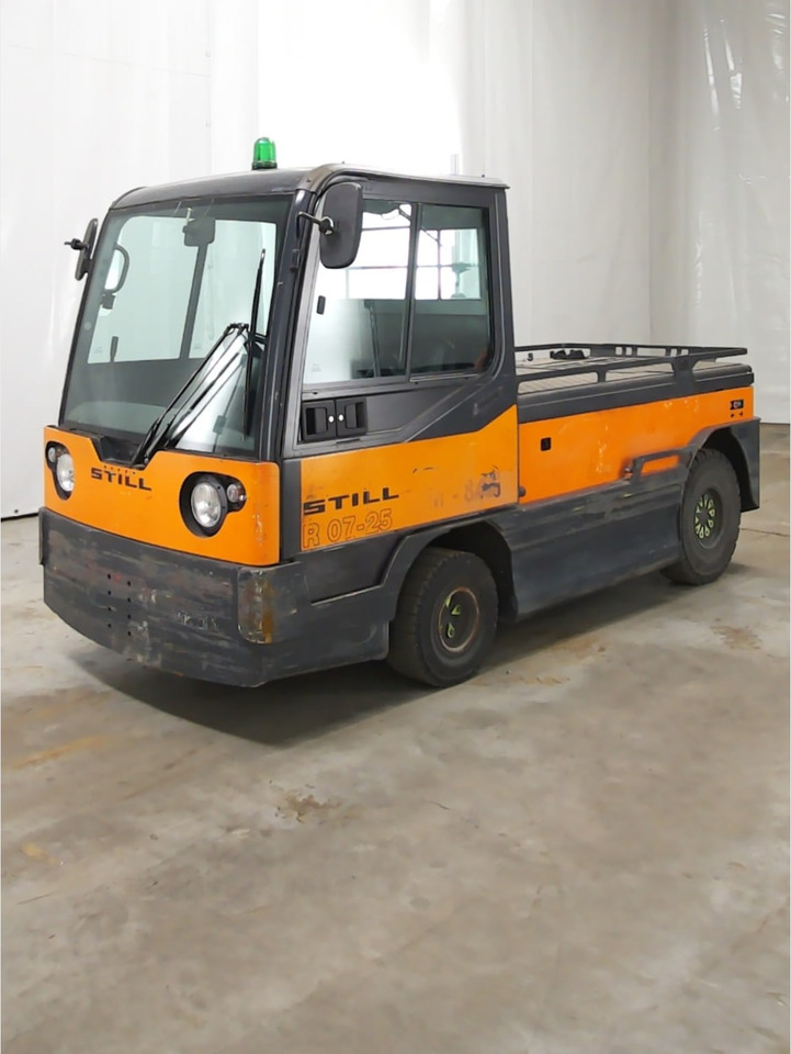 Linde P250 - Remolcadora: foto 1 Linde P250 - Remolcadora: foto 1