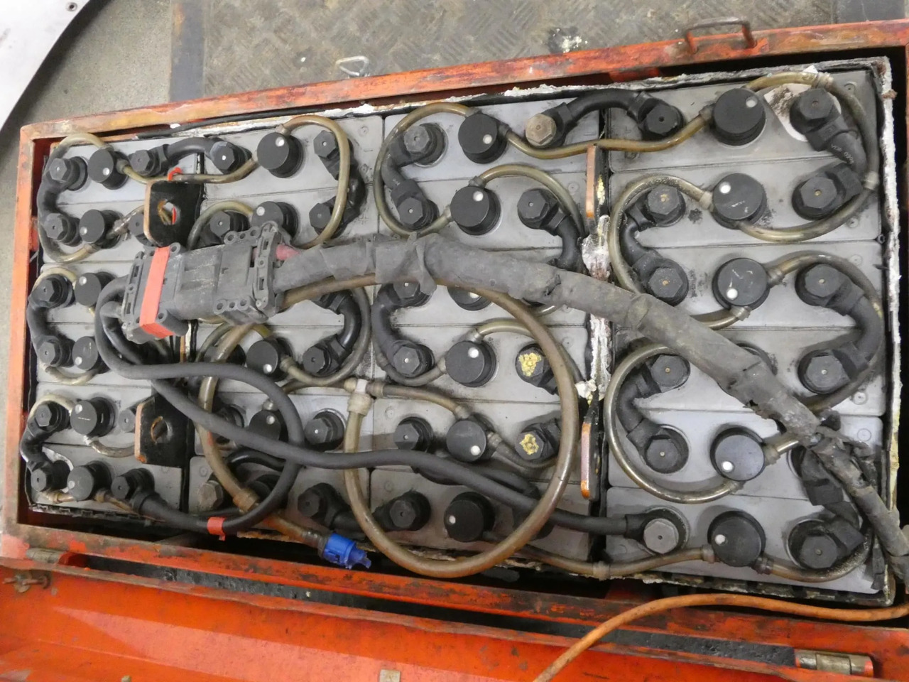 Linde T800 - Remolcadora: foto 4 Linde T800 - Remolcadora: foto 4