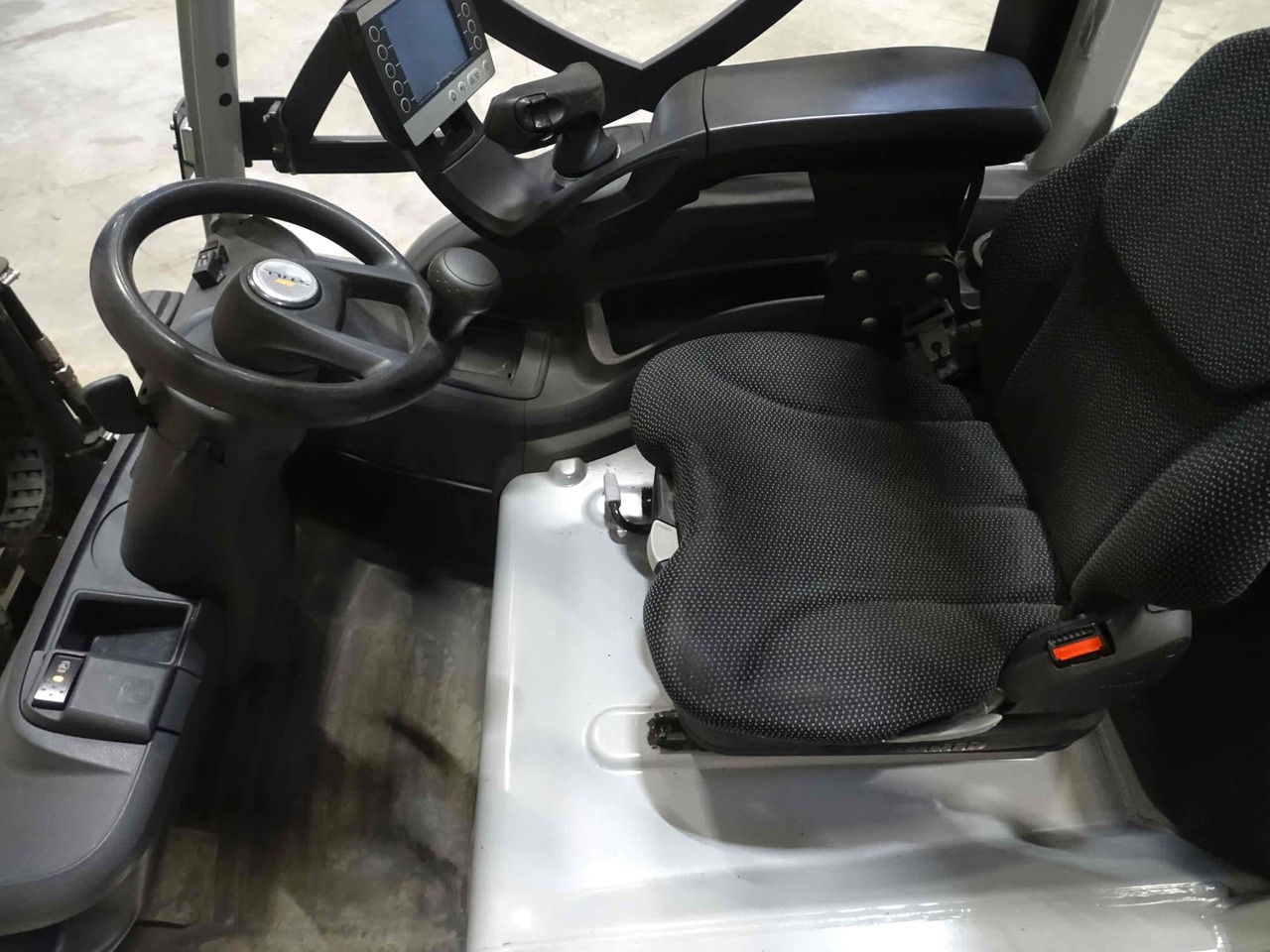 STILL RX20-16C - Carretilla elevadora eléctrica: foto 3 STILL RX20-16C - Carretilla elevadora eléctrica: foto 3