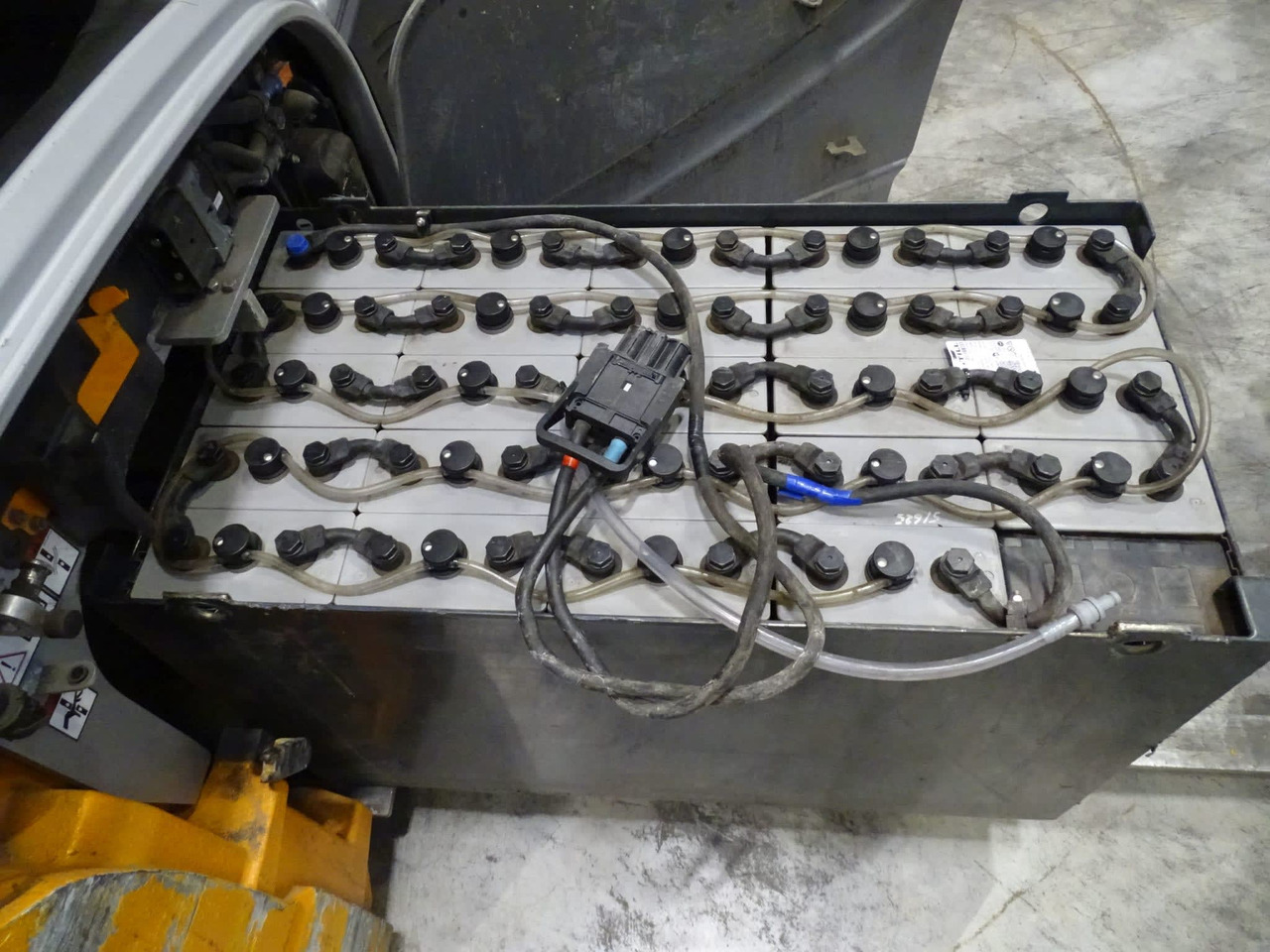 STILL RX20-16C - Carretilla elevadora eléctrica: foto 4 STILL RX20-16C - Carretilla elevadora eléctrica: foto 4