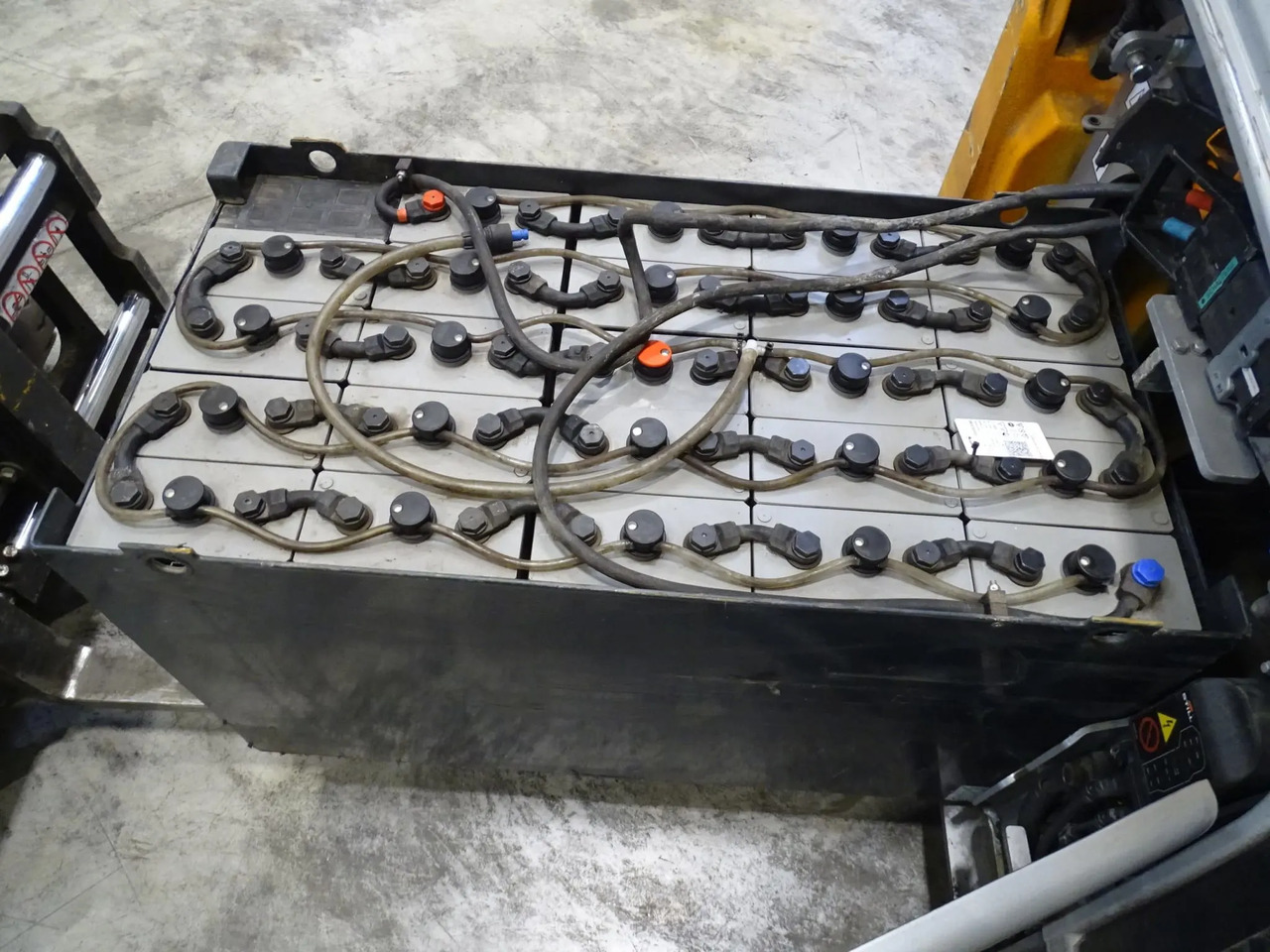 STILL RX20-16C - Carretilla elevadora eléctrica: foto 4 STILL RX20-16C - Carretilla elevadora eléctrica: foto 4