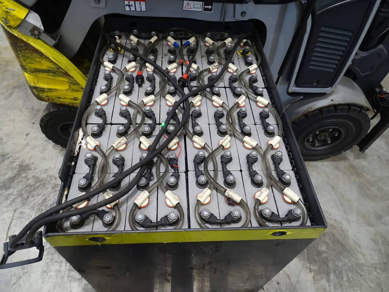 STILL RX60-25 - Carretilla elevadora eléctrica: foto 4 STILL RX60-25 - Carretilla elevadora eléctrica: foto 4