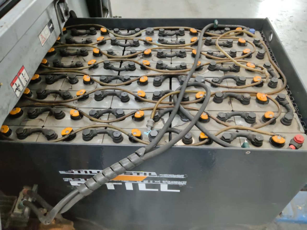 STILL RX60-25 - Carretilla elevadora eléctrica: foto 5 STILL RX60-25 - Carretilla elevadora eléctrica: foto 5