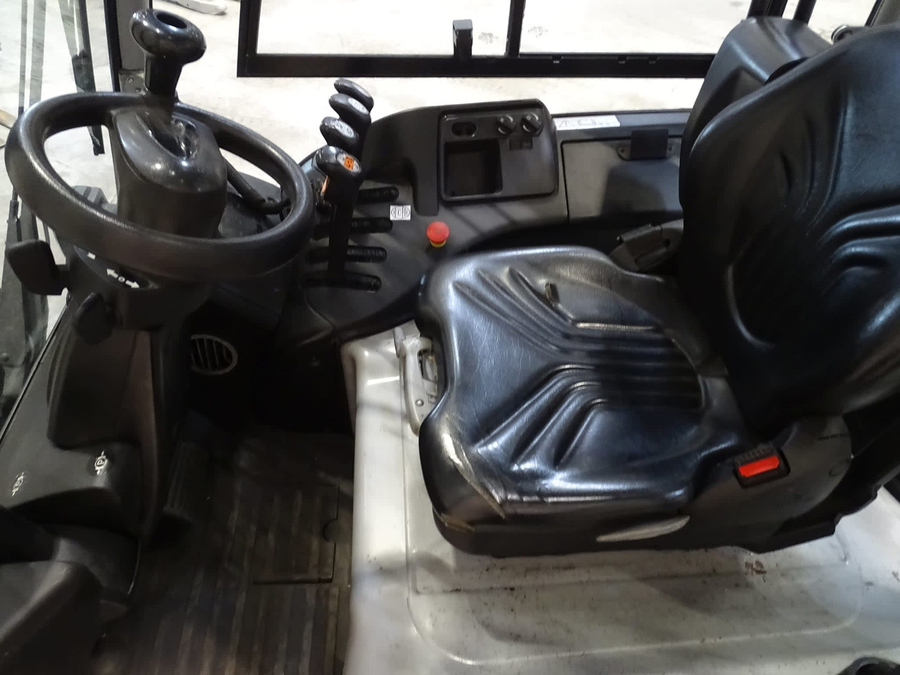 STILL RX60-25 - Carretilla elevadora eléctrica: foto 3 STILL RX60-25 - Carretilla elevadora eléctrica: foto 3