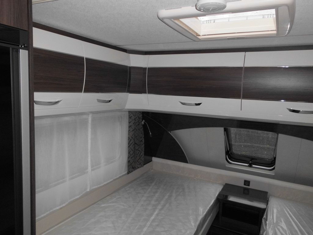 Caravana nuevo Hobby Prestige 620 CL 2024 BACKOFEN KLIMA 2200KG: foto 25