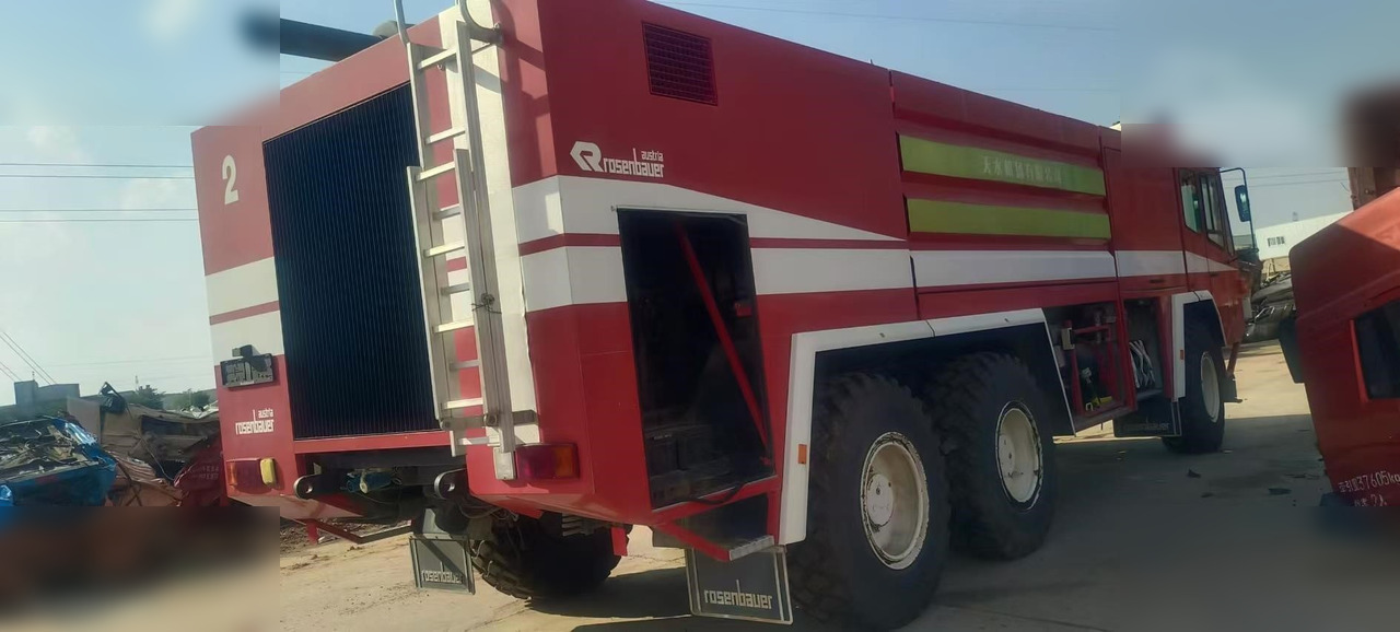 1995 ROSENBAUER FOX - Camión de bomberos: foto 2 1995 ROSENBAUER FOX - Camión de bomberos: foto 2