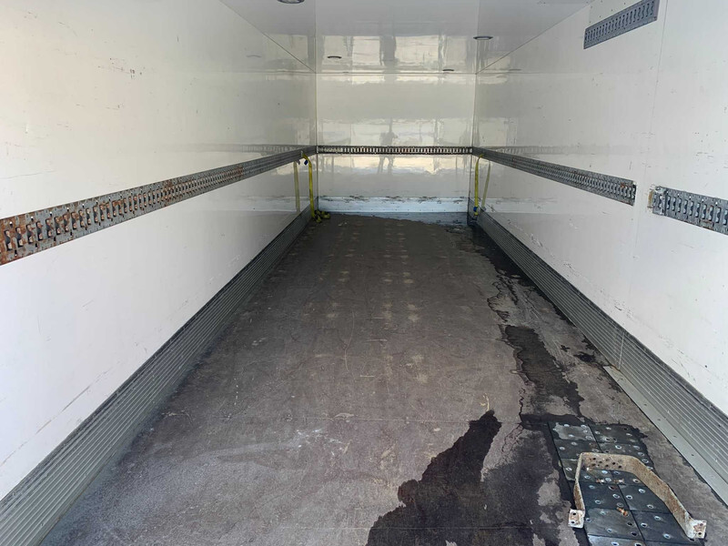 Arka BOX FOR TRUCK 8050x2500x2300 MM / FURGOON - Caja cerrada: foto 5 Arka BOX FOR TRUCK 8050x2500x2300 MM / FURGOON - Caja cerrada: foto 5