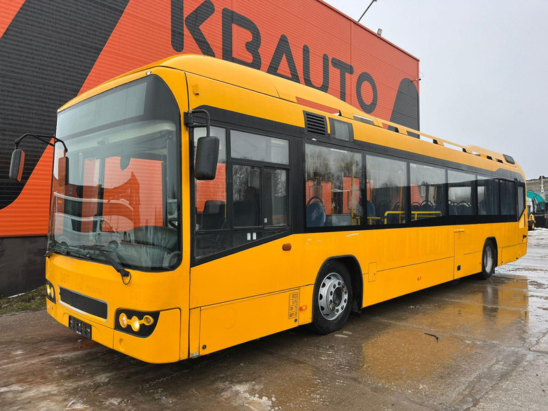 Volvo BRLH 7700 HYBRID 4x2 FOR PARTS ONLY! / EURO EEV / AC / AUXILIARY HEATING - Autobús: foto 3 Volvo BRLH 7700 HYBRID 4x2 FOR PARTS ONLY! / EURO EEV / AC / AUXILIARY HEATING - Autobús: foto 3