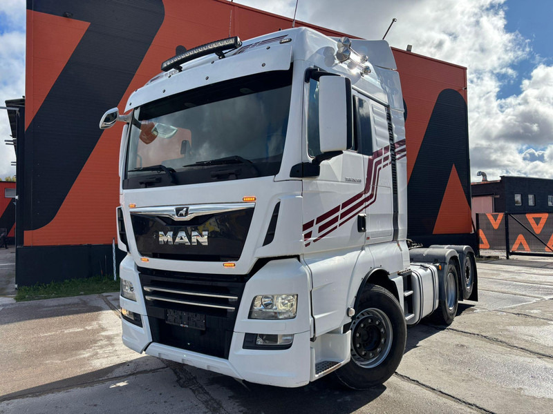 MAN TGX 26.500 6x2 ADR / HYDRAULICS / INTARDER - Cabeza tractora: foto 2 MAN TGX 26.500 6x2 ADR / HYDRAULICS / INTARDER - Cabeza tractora: foto 2