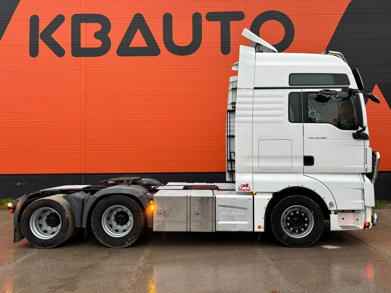 MAN TGX 28.500 6x2 XXL CAB / INTARDER / DOUBLE BOGIE - Cabeza tractora: foto 5 MAN TGX 28.500 6x2 XXL CAB / INTARDER / DOUBLE BOGIE - Cabeza tractora: foto 5