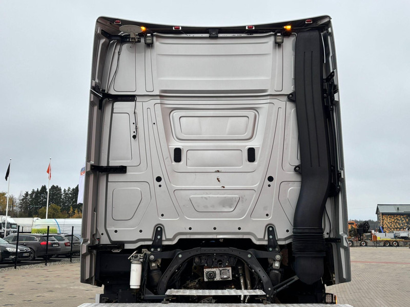 Cabeza tractora Mercedes-Benz Actros 2663 6x4 GIGASPACE / RETARDER / PTO: foto 13