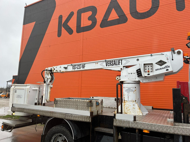 Arrendamiento de Mercedes-Benz Atego 918 4x4 VERSALIFT VST-237-NF / 13,5 m Mercedes-Benz Atego 918 4x4 VERSALIFT VST-237-NF / 13,5 m: foto 12 Arrendamiento de Mercedes-Benz Atego 918 4x4 VERSALIFT VST-237-NF / 13,5 m Mercedes-Benz Atego 918 4x4 VERSALIFT VST-237-NF / 13,5 m: foto 12