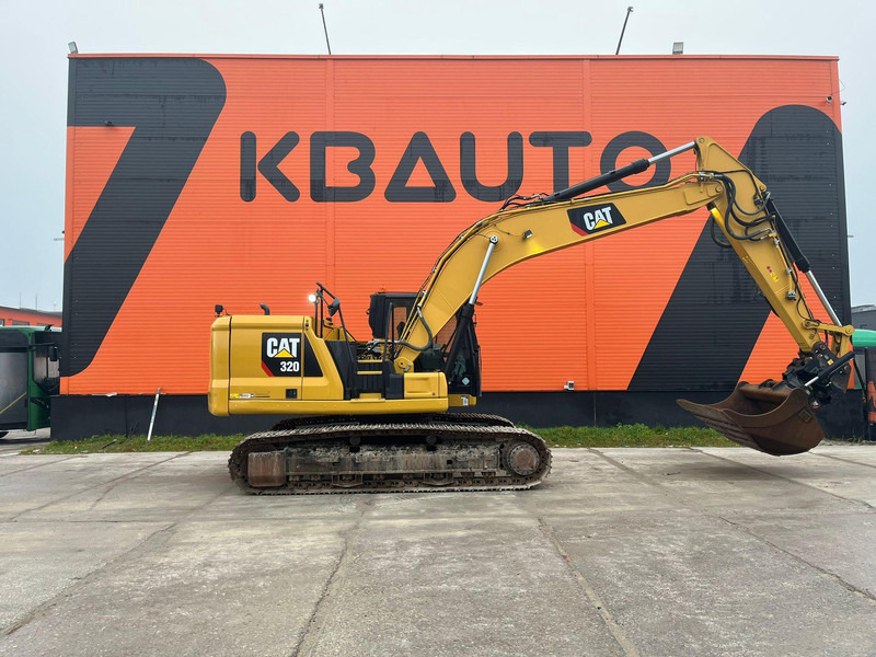 Caterpillar 320 ROTOTILT / CENTRAL LUBRICATION / AC / 2 BUCKETS - Excavadora de cadenas: foto 4 Caterpillar 320 ROTOTILT / CENTRAL LUBRICATION / AC / 2 BUCKETS - Excavadora de cadenas: foto 4