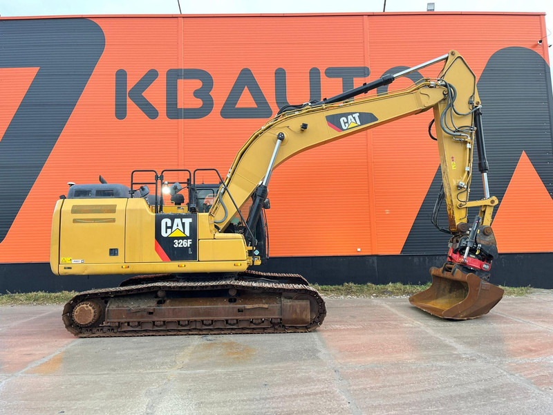 Caterpillar 326 FL 3D / ROTOTILT / AC / CENTRAL LUBRICATION / AUXILIARY HEATER - Excavadora de cadenas: foto 5 Caterpillar 326 FL 3D / ROTOTILT / AC / CENTRAL LUBRICATION / AUXILIARY HEATER - Excavadora de cadenas: foto 5