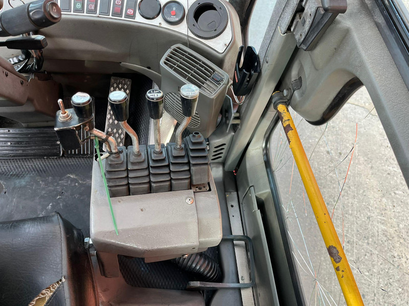 Carretilla elevadora diésel Kalmar DCD 55-6 H Rated capacity: 5500 kg / Lifting height: 3500 mm: foto 15 Carretilla elevadora diésel Kalmar DCD 55-6 H Rated capacity: 5500 kg / Lifting height: 3500 mm: foto 15